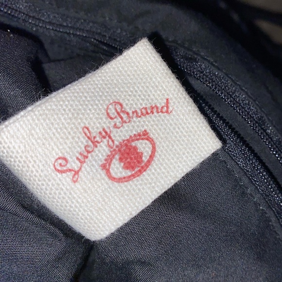 LUCKY BRAND "Abbey Road" Messenger Bag - Picture 9 of 10